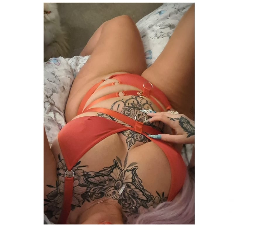 Escorts Warwickshire Nuneaton and Bedworth - Photos for OUTCALL ONLY!!!! SUPERMILF 57yrs real pics hot!! 🤩