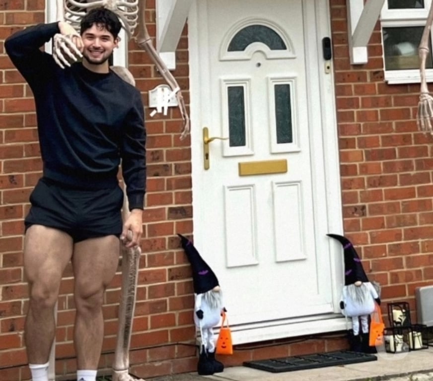  Gay massage East London Hackney - East London - Photos for Santino, Young Italian guy