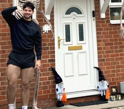 Gay massage Hackney East London - Photos for Santino, Young Italian guy