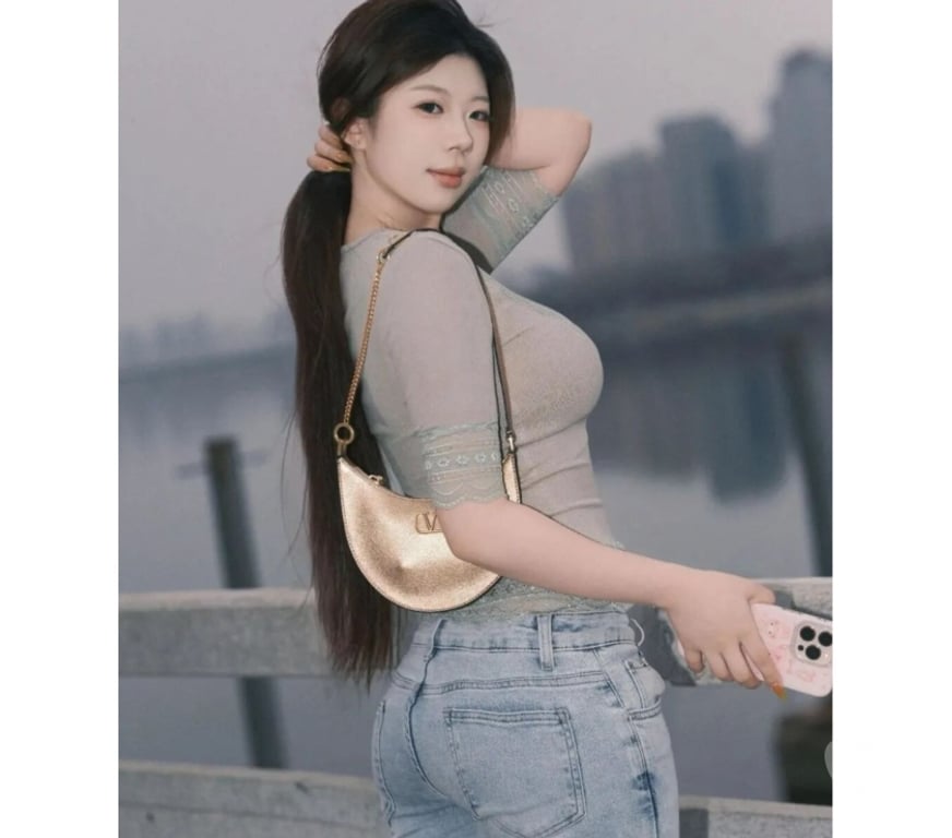 Escorts Suffolk Mid Suffolk - Photos for Asian a masseur specialists NEW IN HERE