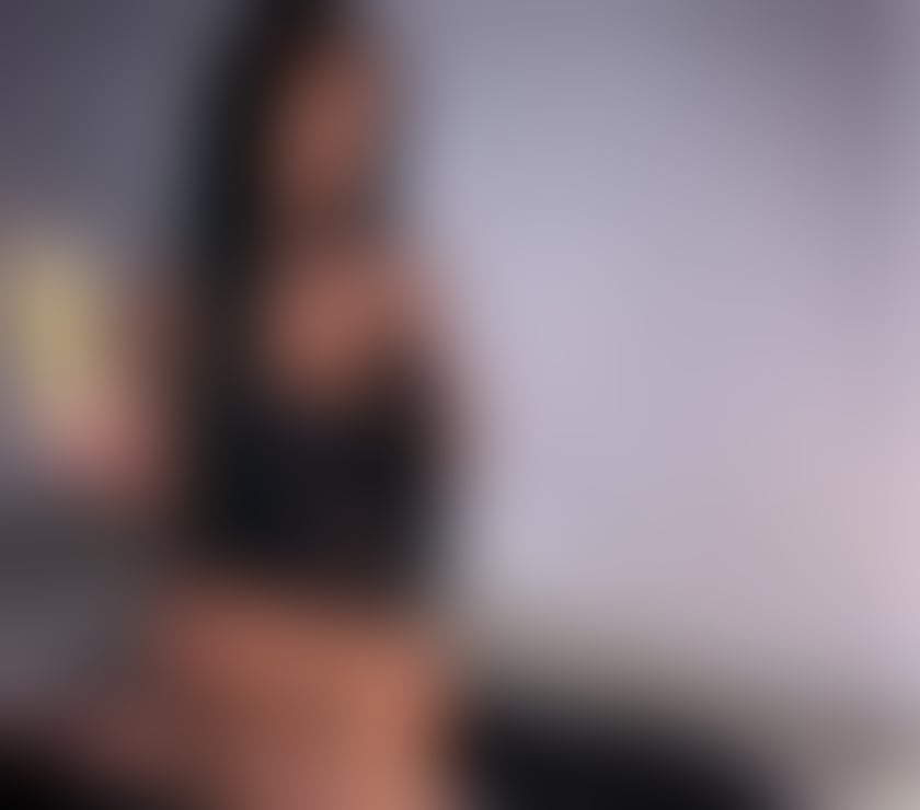 Escorts West Yorkshire Kirklees - Photos for ‼️Carina🌸 Sexy pettite brunette💜 hot and sexy💣