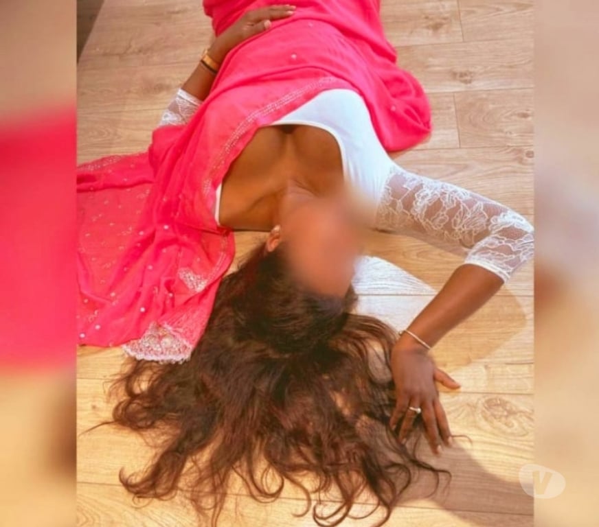 Escorts Bedfordshire Luton - Photos for Savitha Dusky, South Indian Tamil Girl In Luton !