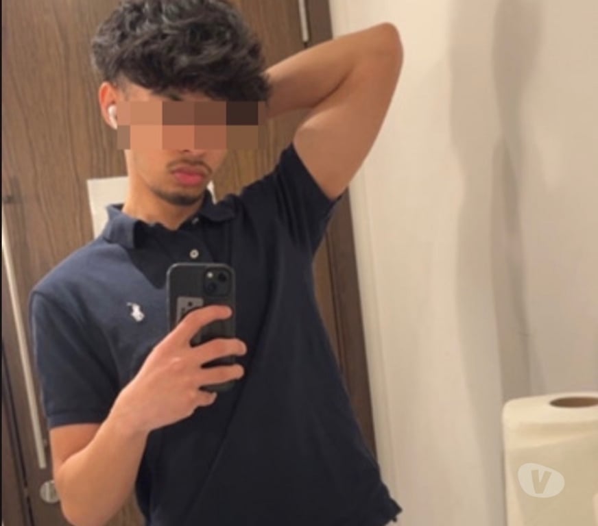 Escorts East London Manor Park - East London - Photos for Young Straight Male for Women