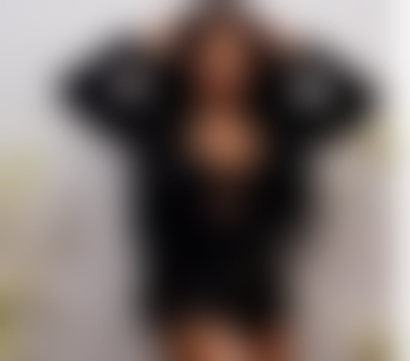 Escorts Belfast Belfast City Centre (South) - Belfast - Photos for No calls please. You will get a response much faster if you