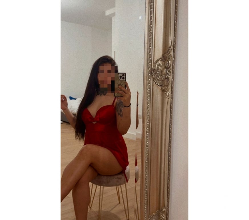 Escorts Bedfordshire Luton - Photos for PARTY GIRL 🔥24-7🔥INCALL & OUTCALL