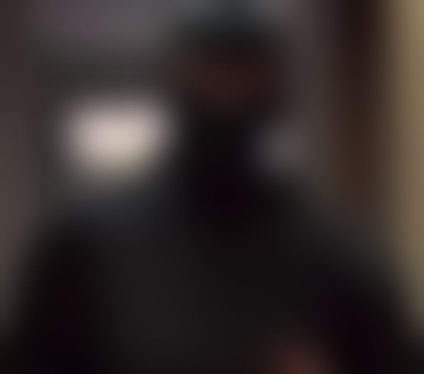 Male Masseuse Professional