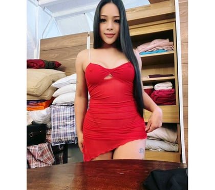  Escorts Leeds City Centre Leeds - Photos for Thai TS best choice best service no rush 👌