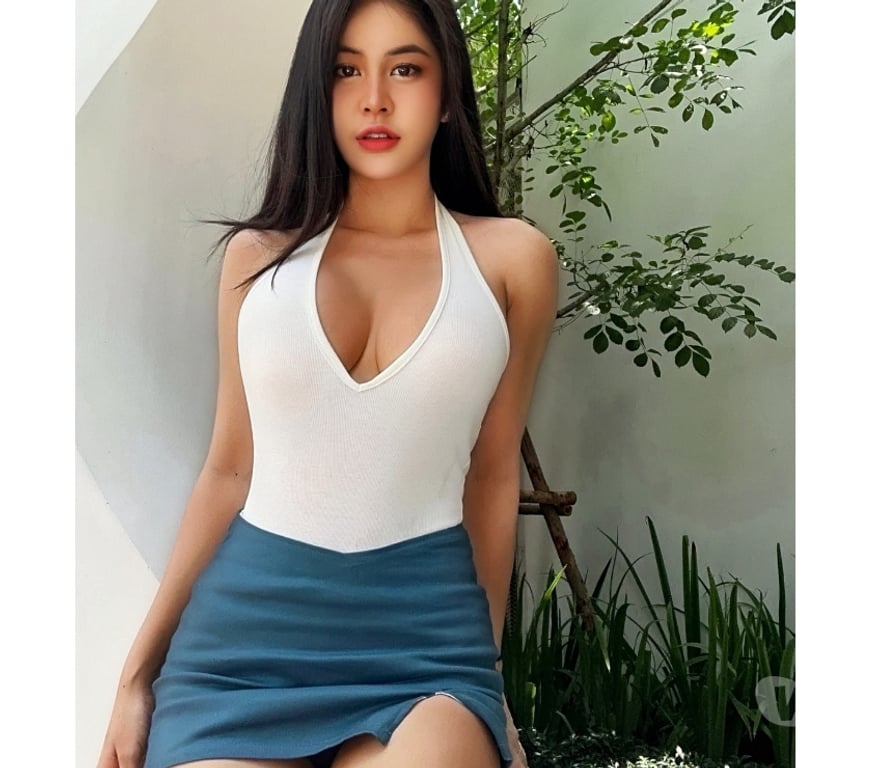 Escorts West Midlands Birmingham - Photos for Thai girl best choice best BJ best service no rush