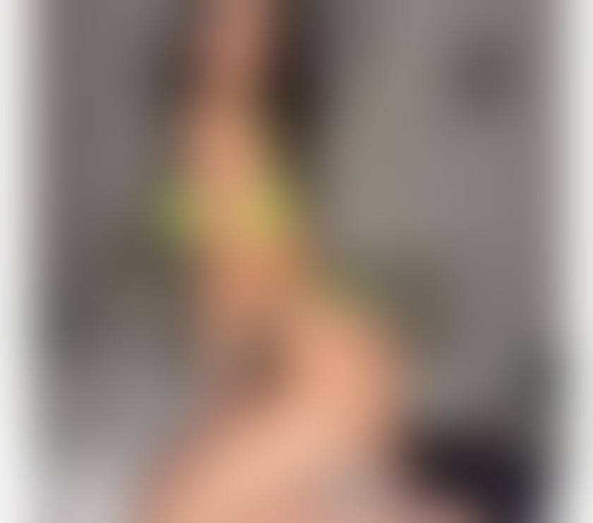 Escorts Merseyside Knowsley - Photos for Friendly & Discret in Liverpool, relaxed , Fun NO RUSH