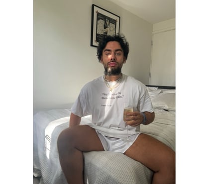 Gay Escorts Chiswick Park Station West London - Photos for Bottom for discreet incalls only 60pounds only tonight