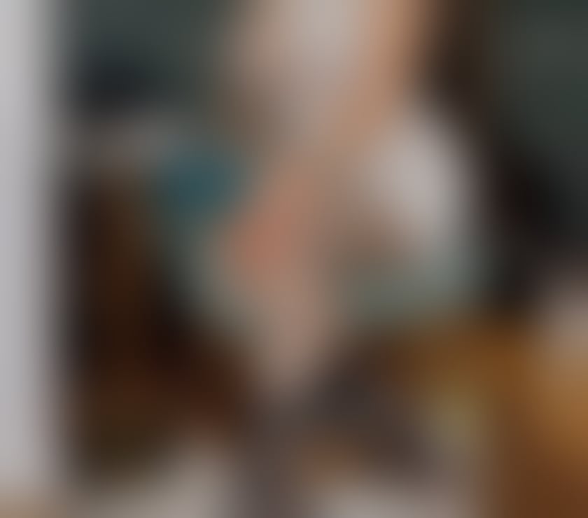 Hi Party Girl New in Town