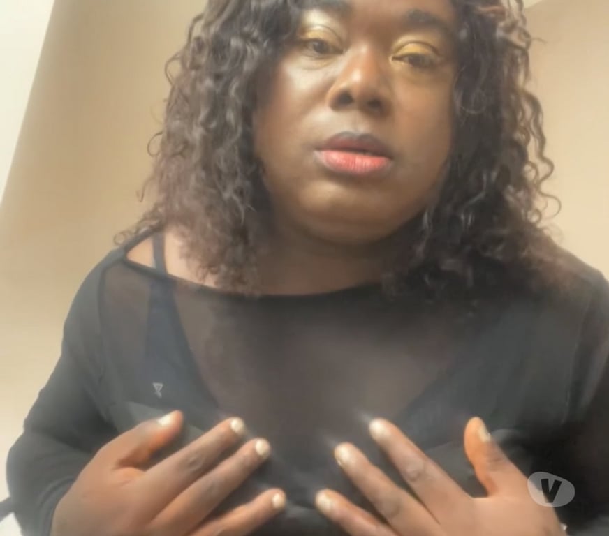 Trans Escorts Surrey Spelthorne - Photos for BibleTSmamacita