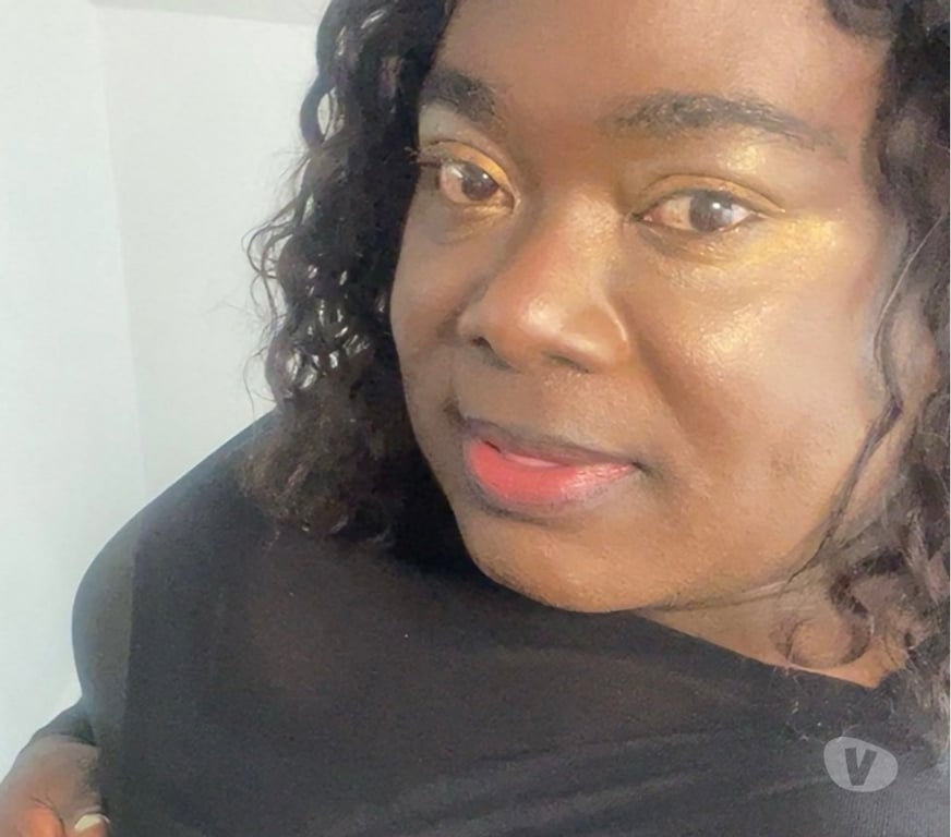 Trans Escorts Surrey Spelthorne - Photos for BigBlkTransMamaC