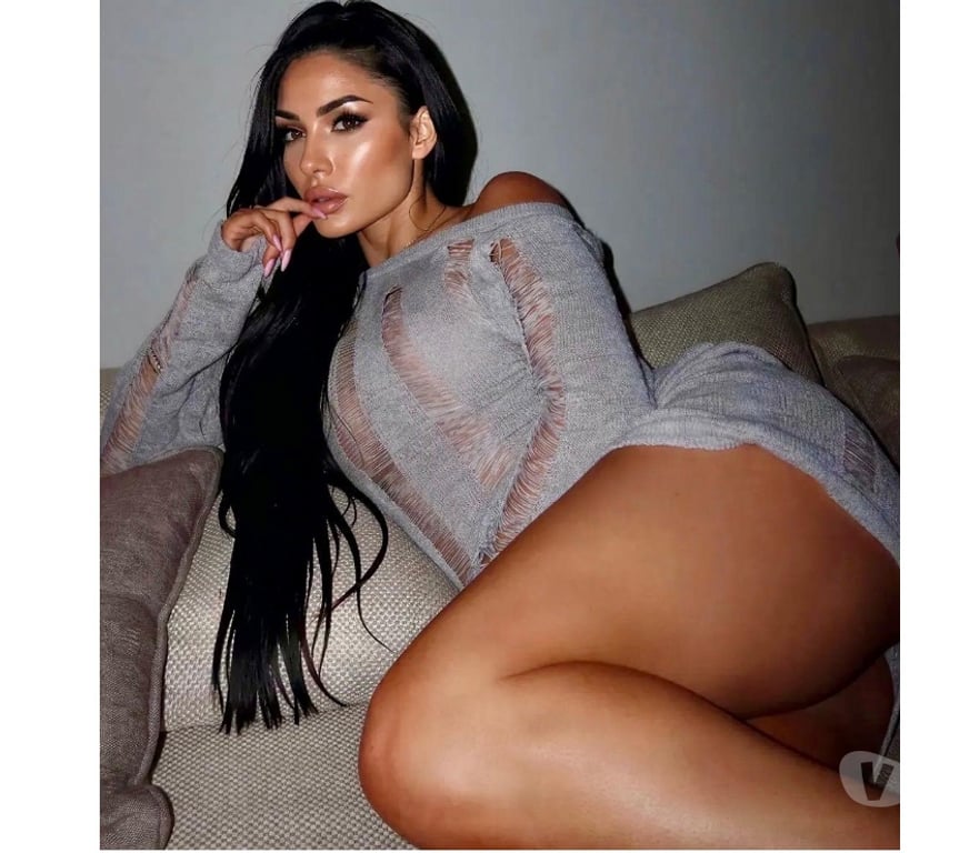 Escorts Stirling Stirling City Centre - Stirling - Photos for 😘 AVAILABLE JUST FOR OUTCALL 😘 PARTY GIRL 😘