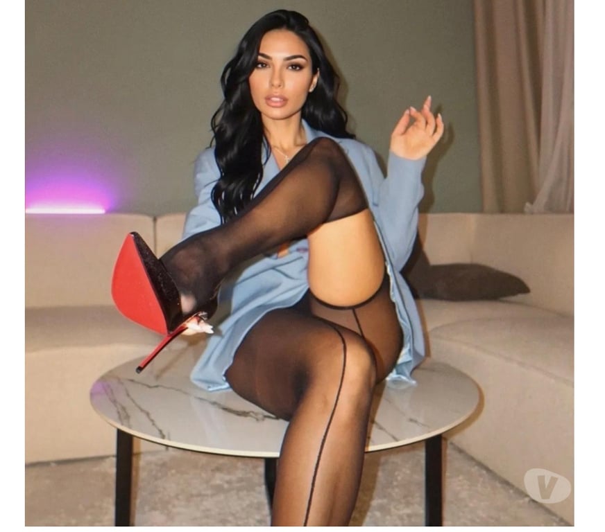 Escorts Stirling Stirling City Centre - Stirling - Photos for 😘 AVAILABLE JUST FOR OUTCALL 😘 PARTY GIRL 😘