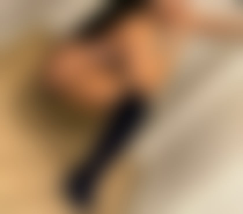  Escorts Hanley Stoke-on-Trent - Photos for Hello I am Delia BIG BOOBS