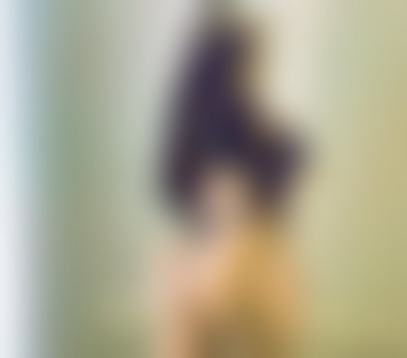 JULIANNA NAUGHTY HOTTIE