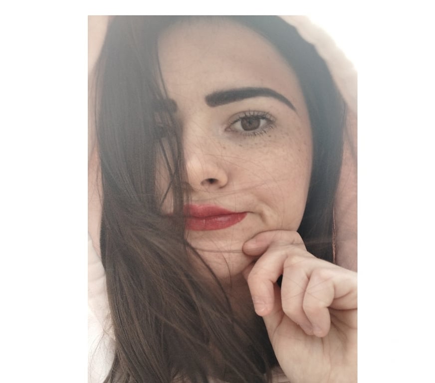 Adult Entertainment West Yorkshire Bradford - Photos for British Female ONLY SERVICES ONLY