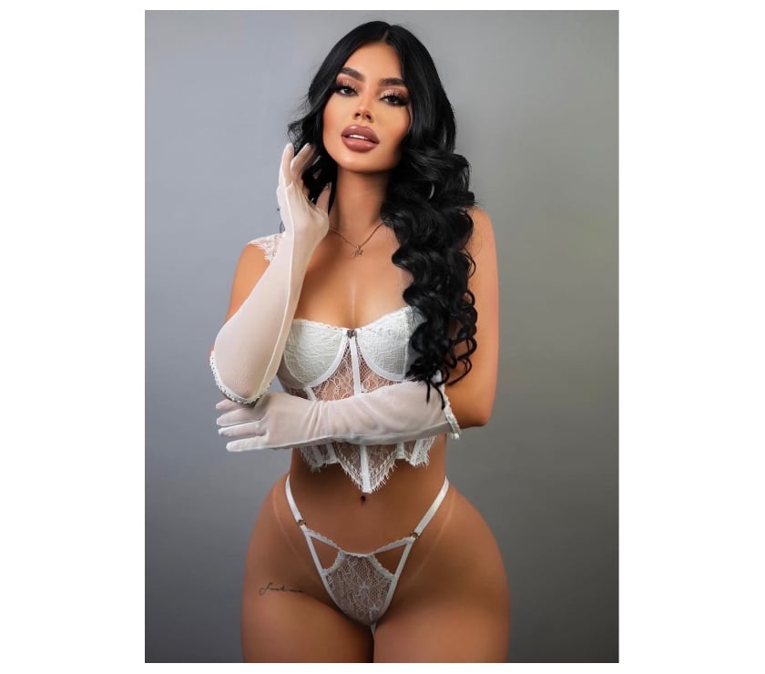 Escorts Hertfordshire Watford - Photos for SLIM SEXY BRUNETTE, CHARMING AND IRRESISTIBLE 💋🔥