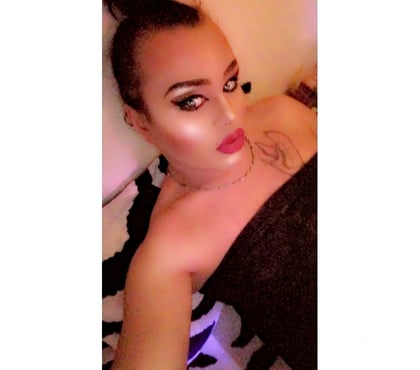  Escorts & Erotic Massage Healey Rochdale - Photos for Lora Lory Transgender best blj no rush