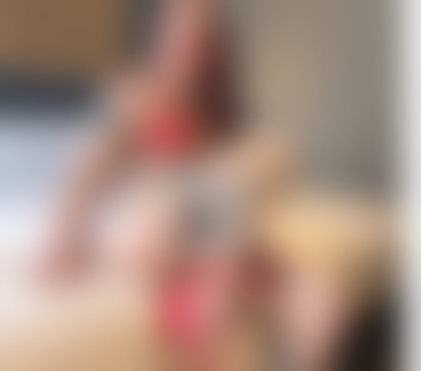 Escorts Watford Town Centre Watford - Photos for Sexy Dominant MILF 🍒