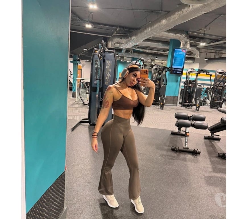 Escorts South East London Woolwich - South East London - Photos for 🇧🇷BEST GFE Latina 💋 INCALL 🥂 PARTY❤️‍🔥