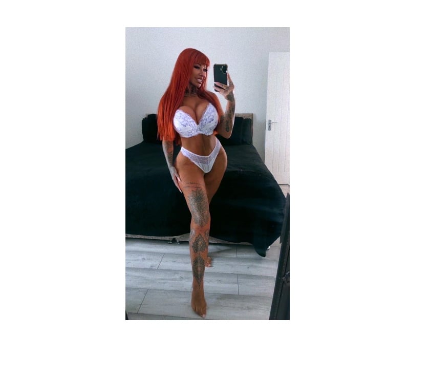 Escorts Buckinghamshire Milton Keynes - Photos for WELSH GIRL JAMIE JONES