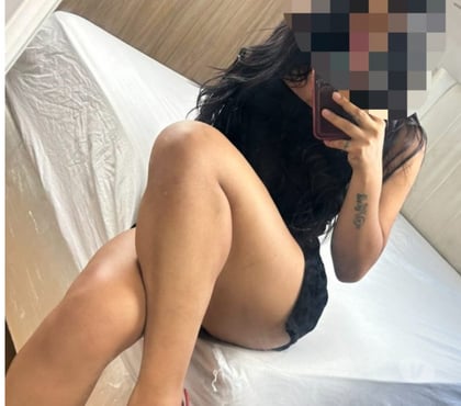 Escorts Eastern Docks Southampton - Photos for Easygoing Company Calm Atmosphere msg on whtasppx....