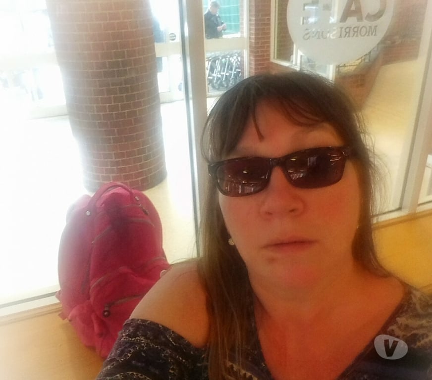 Escorts West Yorkshire Bradford - Photos for MATURE BRITISH BRUNETTE