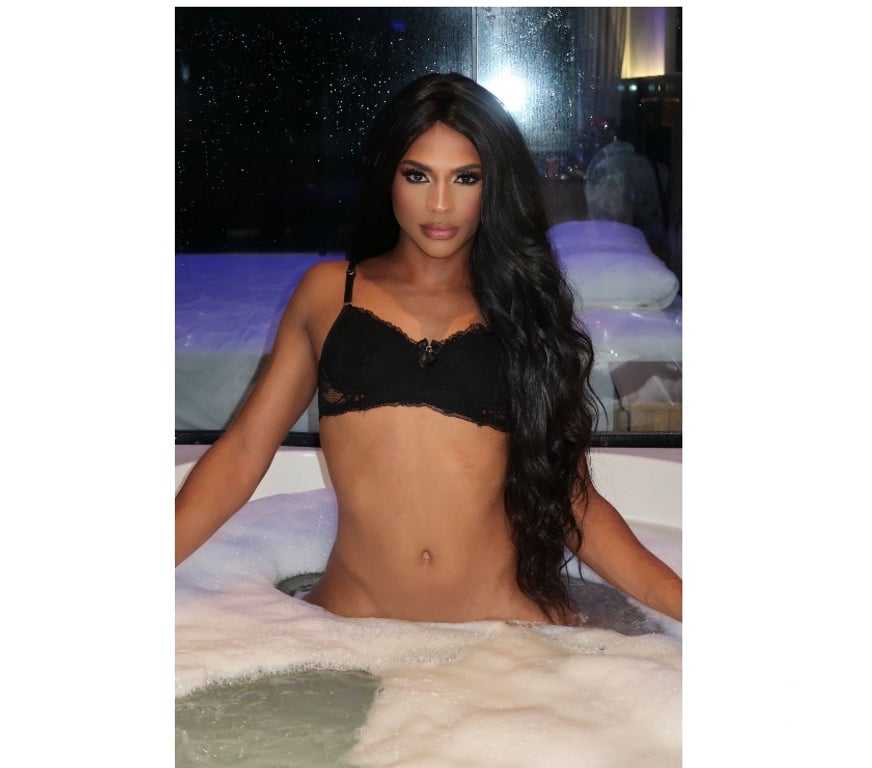 Trans Escorts Merseyside Liverpool - Photos for Júlia Alencar🏴󠁧󠁢󠁥󠁮󠁧󠁿