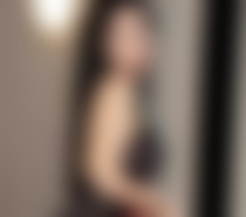 Escorts Hampshire Southampton - Photos for Naughty Sexy Busty Asian Girl Massages 💖