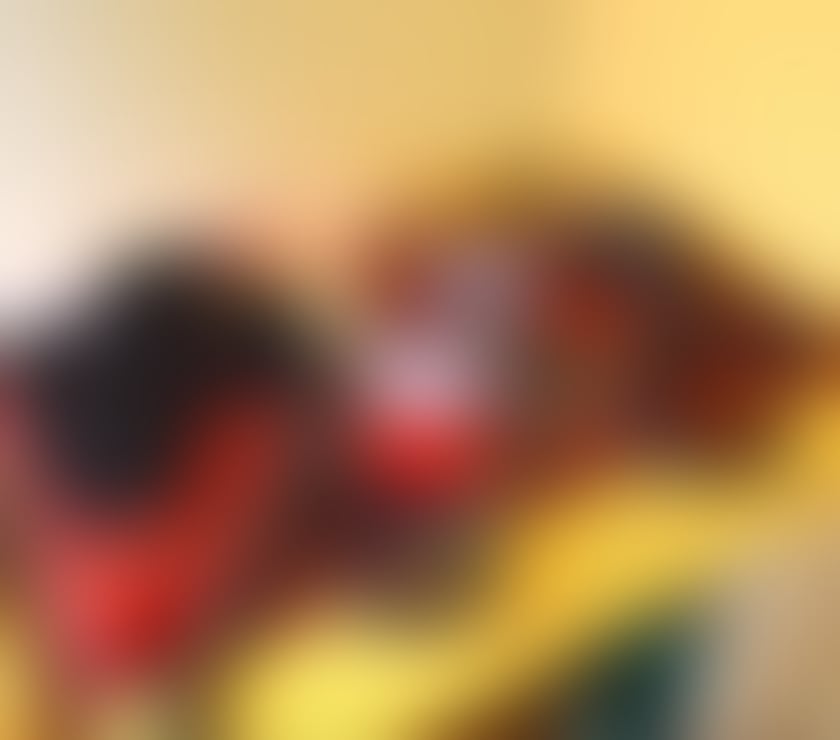 Escorts Bedfordshire Central Bedfordshire - Photos for New, Sexy, Experienced PartyMilf for Ur pleasure...