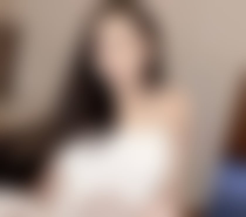 Escorts Hampshire Southampton - Photos for Naughty Sexy Busty Asian Girl Massages 💖