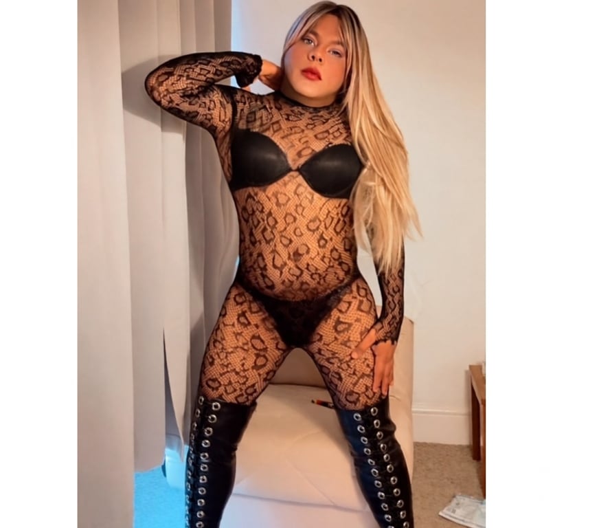 Trans Escorts Oxfordshire Oxford - Photos for 👠🪭 TS LEXA BLOND🔥MISTRESS😈HOT DOMINANT