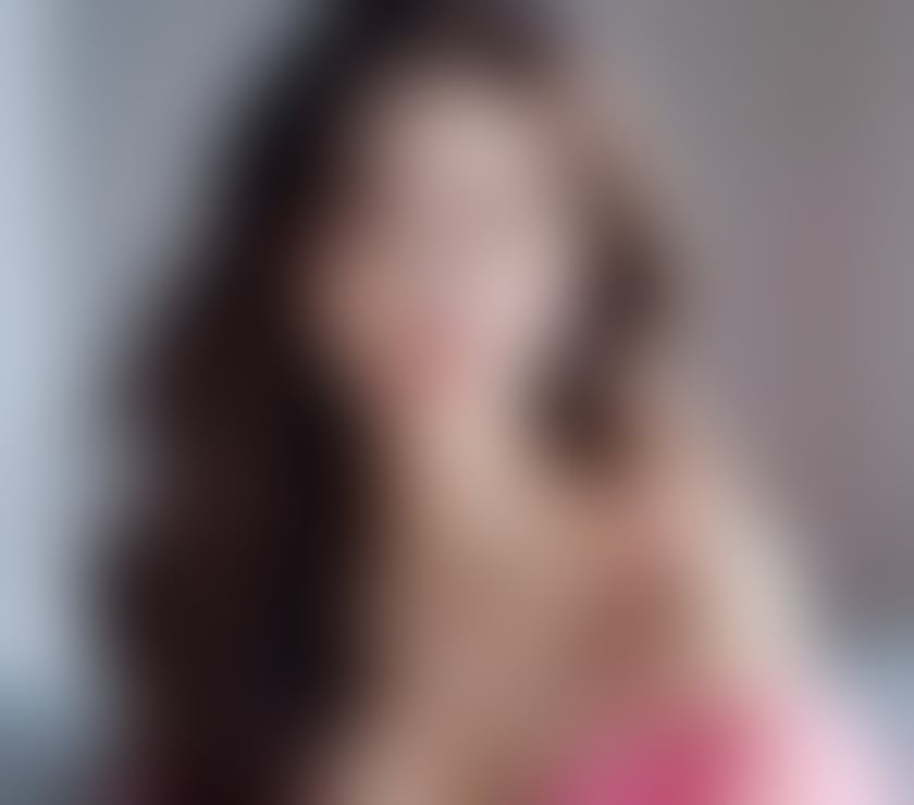  Escorts Nelson Pendle - Photos for Asian beauty in town 07962914712