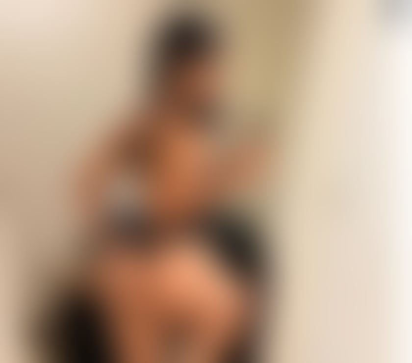  Escorts & Erotic Massage Headington Oxford - Photos for New party girl in town 🎉🎉👅genuine