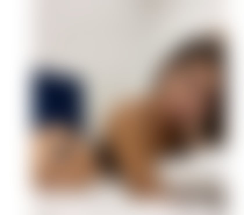 KIM 🥰 NEW IN TOWN 😈 Gfe strap on party