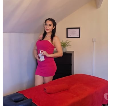 Photos for Deep tissue massage by Nicolle