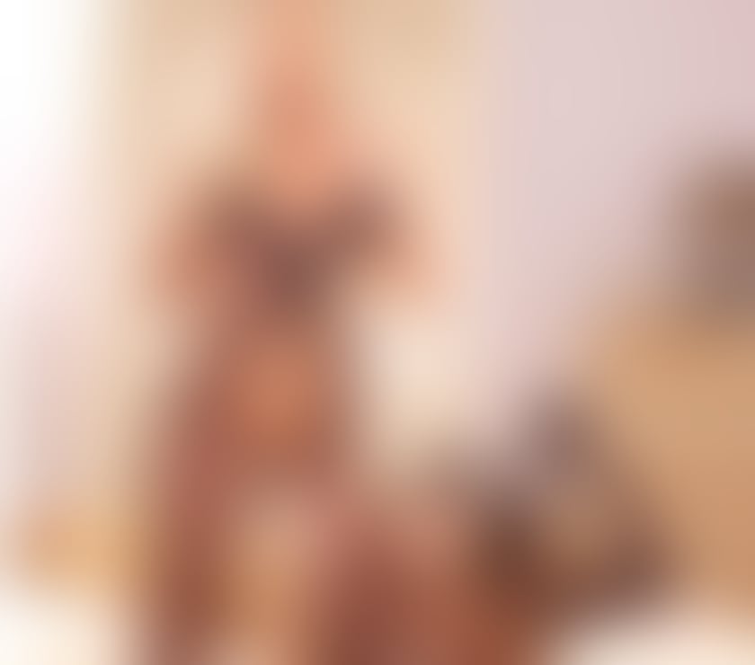 Just outcall 2 hot party girls. 1 hour £300