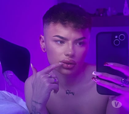Gay Escorts Norwich City Centre Norwich - Photos for Cute diamond boy x