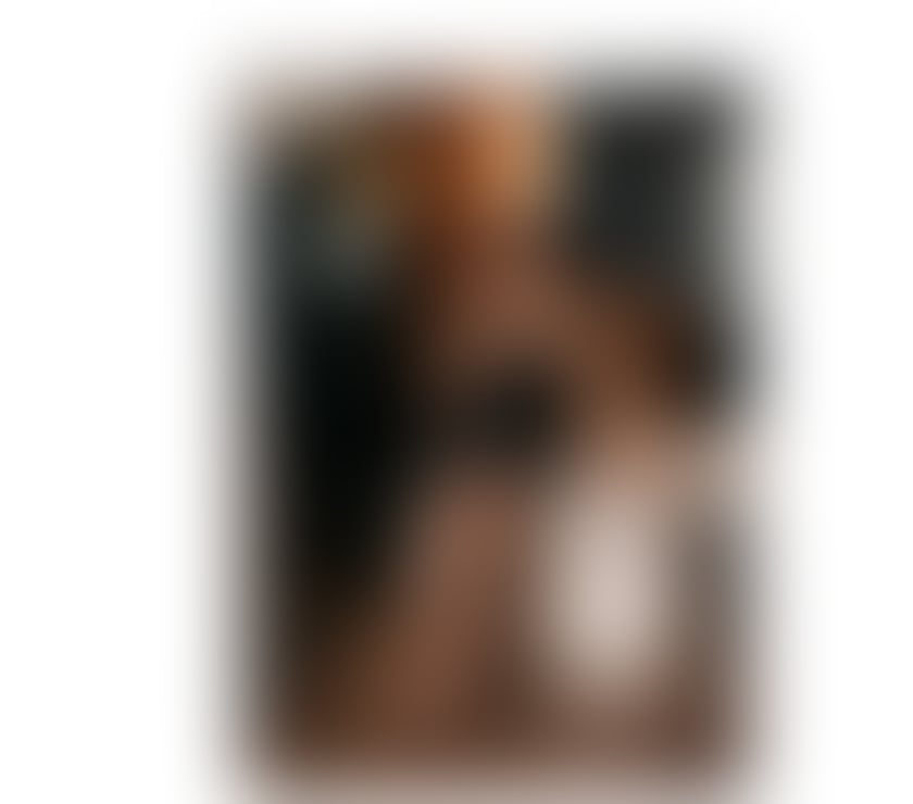 Escorts Wiltshire Swindon - Photos for Sabrina, The most passionate kisses for your complete