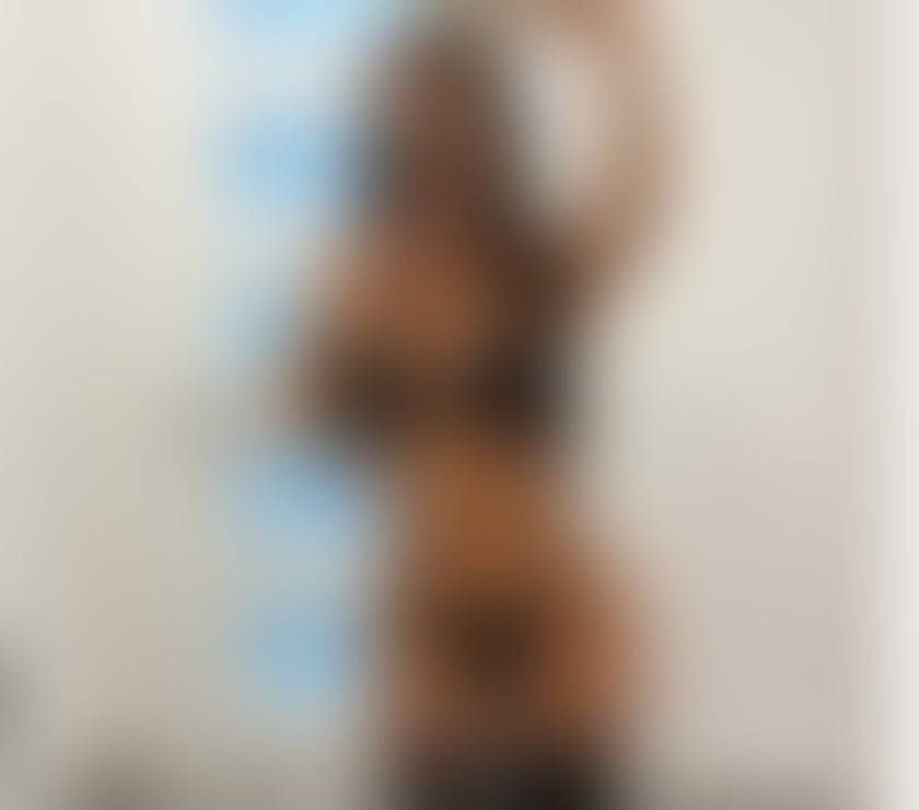 Escorts Hendon Central Station North West London - Photos for Manuela 👩🏿QUEEN OF OWO💦PARTY GIRL🥂NO-RUSH