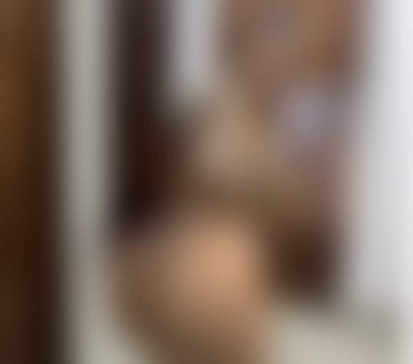 Escorts North West London Hendon Central Station - North West London - Photos for ZOÉ 💜 Brazilian Girl 🇧🇷 Naughty GFE Vibes 🍾💫