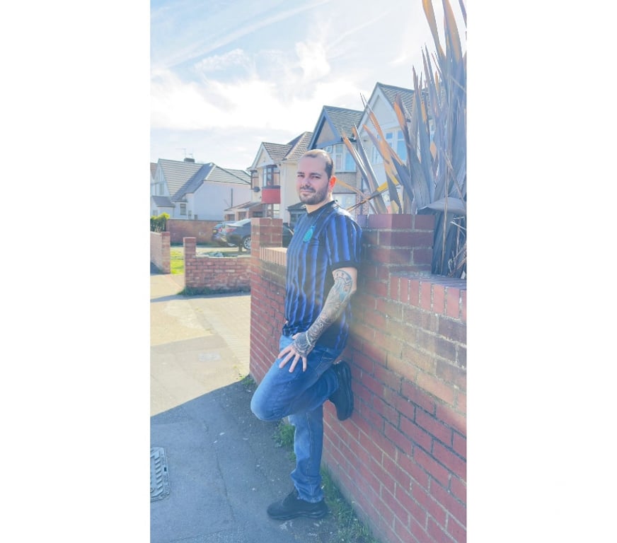  Gay massage West London Hillingdon - Photos for 🇧🇷JHON🌶️ BRASILIAN🇧🇷HOT🔥🔥STUDANT TOP