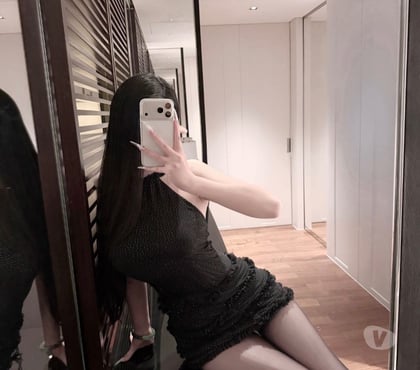 Photos for Asian girls who love parties