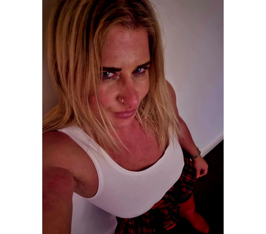 Escorts East Sussex Brighton - Photos for Polish SEXY NAUGHTY LENA