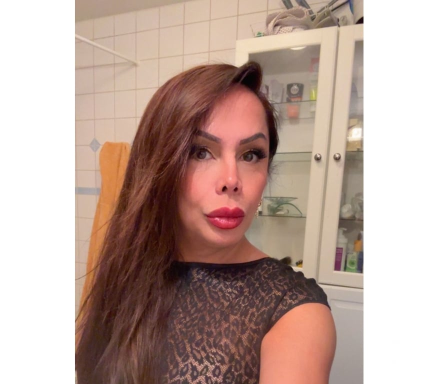 Trans Escorts Slough Slough Town Centre - Slough - Photos for SOFIA THE LATIN QUEEN IS HERE