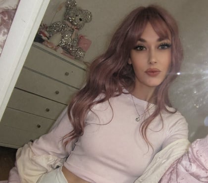 Photos for 07459044675 🧚‍♀️Pink Pixy 📹📲 £10VC & content