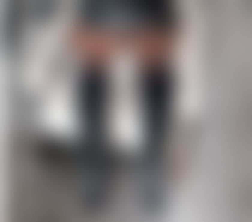 Escorts Inverclyde Greenock - Inverclyde - Photos for Allure K Busty,Elegant,Mature Lady