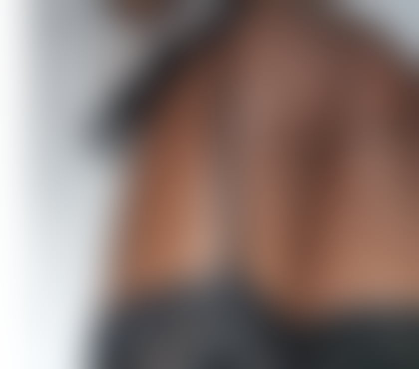 Escorts Tyne and Wear Sunderland - Photos for Allure K Busty,Elegant,Mature Lady